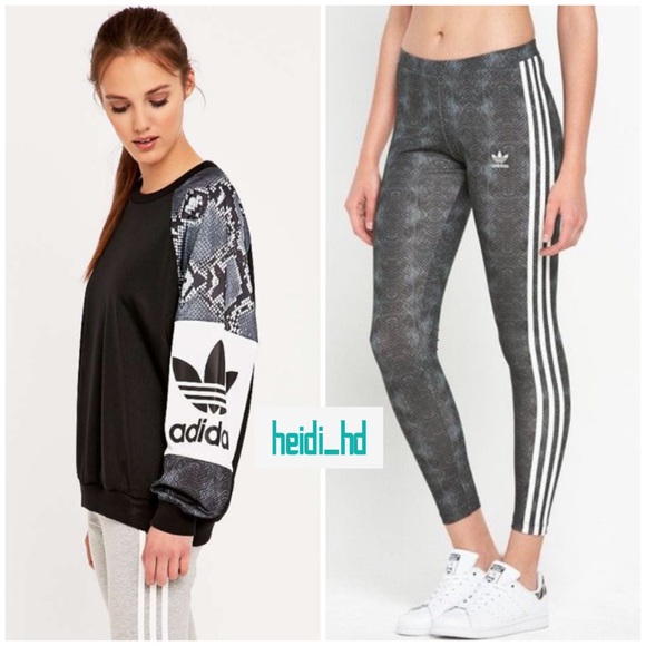 adidas Tops - 🎁🎁🎁 SOLD 🎁🎁🎁